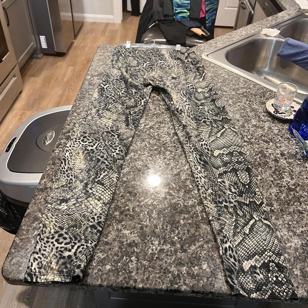 Bobbie Brooks Animal Print Leggings for Women